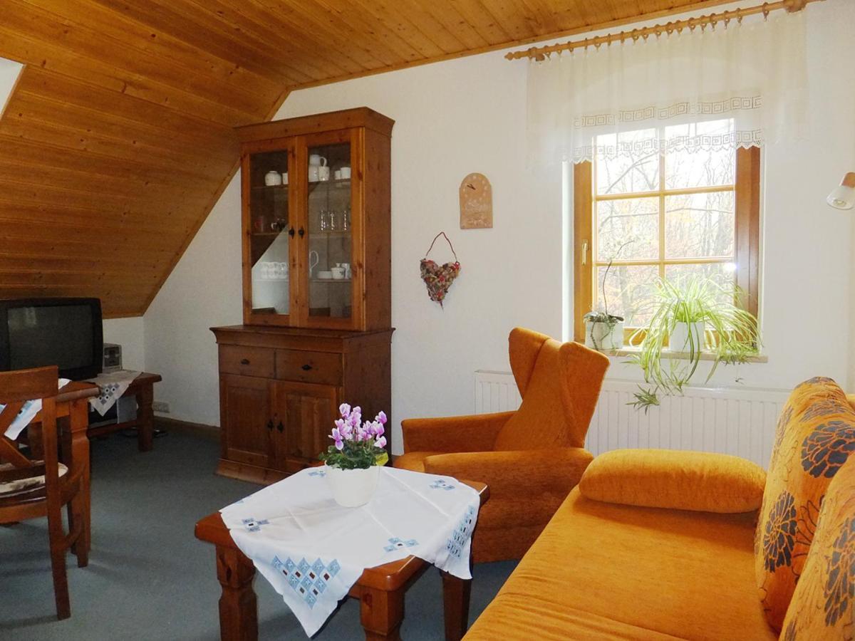 Ferienhof "Alte Foersterei" Knau Bagian luar foto